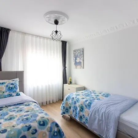 Warm & Cozy 3br In Kadikoey! Lägenhet Istanbul