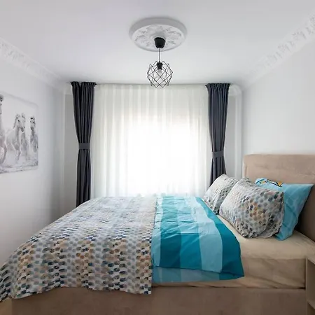 Warm & Cozy 3br In Kadikoey! *