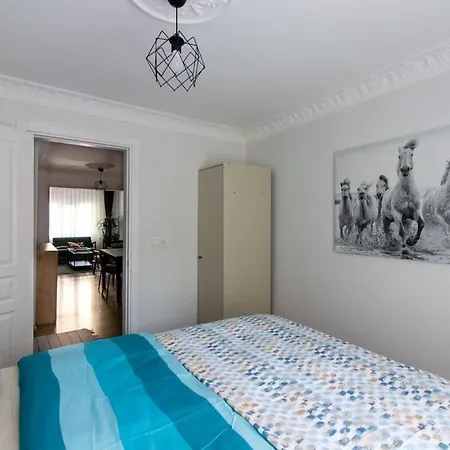 Warm & Cozy 3br In Kadikoey! Apartment *
